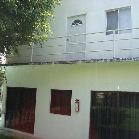 Hotel Teques Inn Tequesquitengo Exterior foto